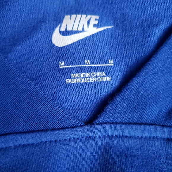 Nike - Picture 7 of 7